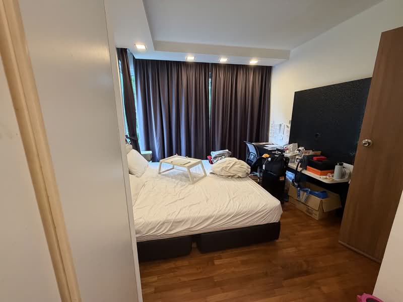 The Esparis, 9B Pasir Ris Drive 4, Room Rental, 200 sqft, Condominium For Rent, by Shawn, 500158157 - Bedroom - PropertyGuru.com.sg