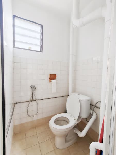 652 Hougang Avenue 8, 652 Hougang Avenue 8, 2 Bedrooms, 743 sqft, HDB Flat For Sale, by Michael Seah, 500158159 - PropertyGuru.com.sg