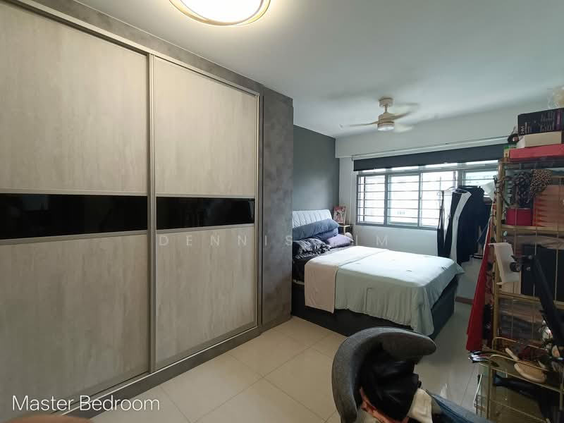 377B Hougang Street 32, 377B Hougang Street 32, 4 Bedrooms, 1,399 sqft, HDB Flat For Sale, by Dennis Lim, 500158161 - Master Bedroom - PropertyGuru.com.sg