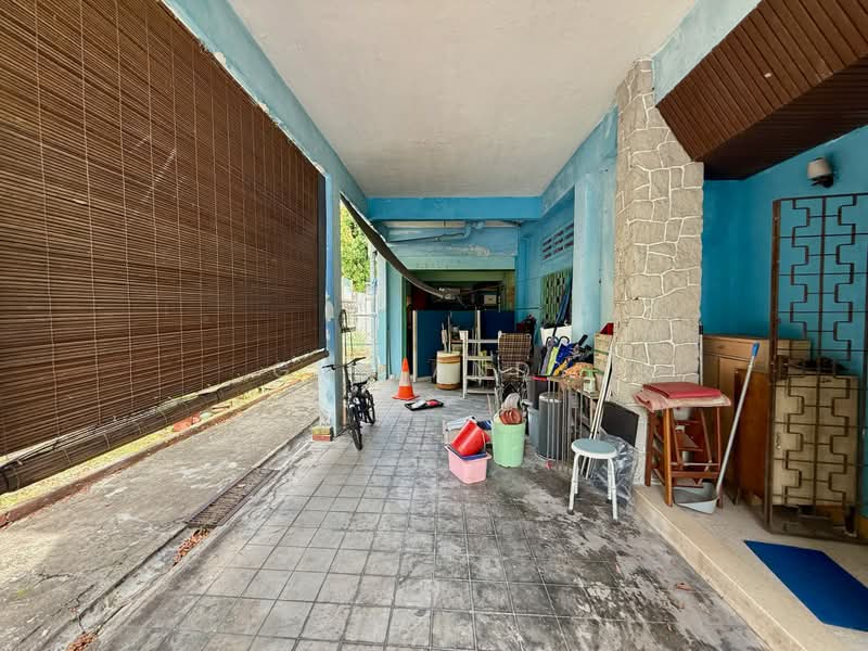 1 Gilstead Road, , 5 Bedrooms, 5,000 sqft, Detached House For Rent, by Gan Andy, 500158162 - Exterior - PropertyGuru.com.sg
