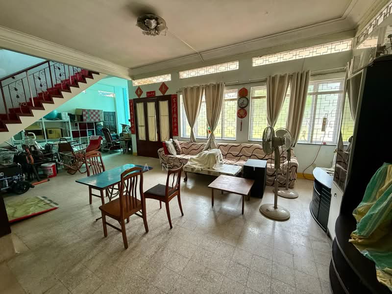 1 Gilstead Road, , 5 Bedrooms, 5,000 sqft, Detached House For Rent, by Gan Andy, 500158162 - Living Room - PropertyGuru.com.sg