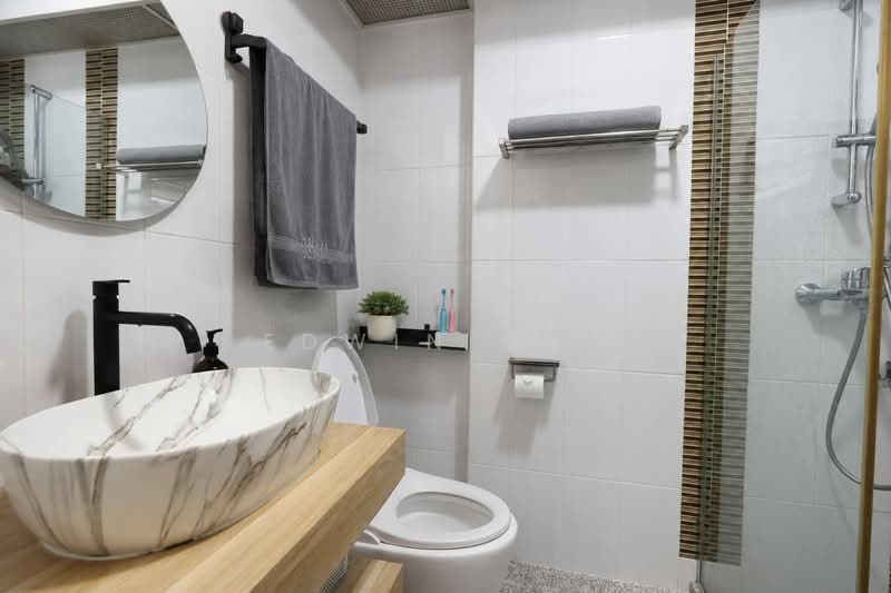 332C Anchorvale Link, 332C Anchorvale Link, 3 Bedrooms, 990 sqft, HDB Flat For Sale, by Edwin Wee, 500158171 - Bathroom - PropertyGuru.com.sg