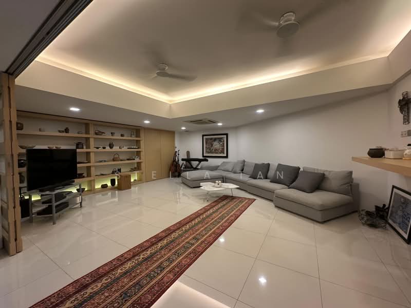 Wareham road, , 8 Bedrooms, 8,000 sqft, Detached House For Sale, by Stella Tan, 500158181 - Living Room - PropertyGuru.com.sg