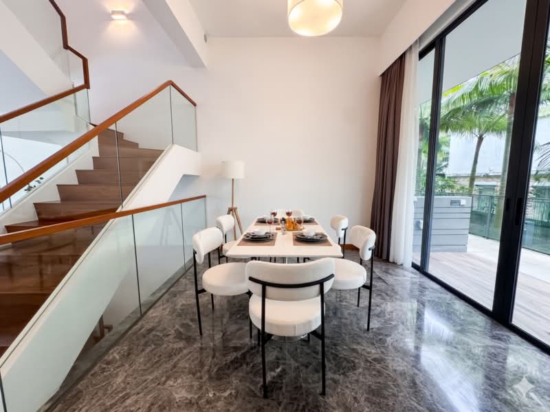 Alana, Sunrise Terrace, 4 Bedrooms, 3,358 sqft, Terraced House For Sale, by Chloe Lim, 500158184 - Dining Room - PropertyGuru.com.sg