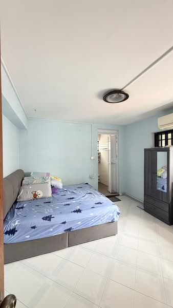 294 Choa Chu Kang Avenue 2, 294 Choa Chu Kang Avenue 2, 3 Bedrooms, 1,098 sqft, HDB Flat For Sale, by Joe Ng Xu Hong 黄緒汯, 500158187 - Bedroom - PropertyGuru.com.sg