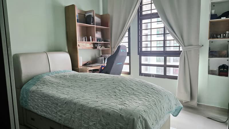 31 Eunos Crescent, 31 Eunos Crescent, 2 Bedrooms, 646 sqft, HDB Flat For Sale, by Kay Cloud, 500158191 - Bedroom - PropertyGuru.com.sg