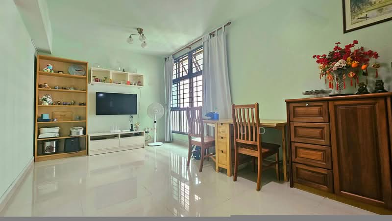 31 Eunos Crescent, 31 Eunos Crescent, 2 Bedrooms, 646 sqft, HDB Flat For Sale, by Kay Cloud, 500158191 - Living Room - PropertyGuru.com.sg