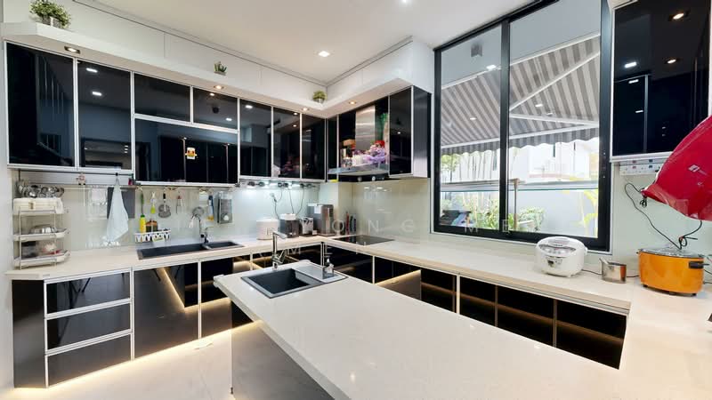 549422, Flower road, 6 Bedrooms, 3,220 sqft, Semi-Detached House For Sale, by Khiew Yong Meng (Meng), 500158195 - PropertyGuru.com.sg