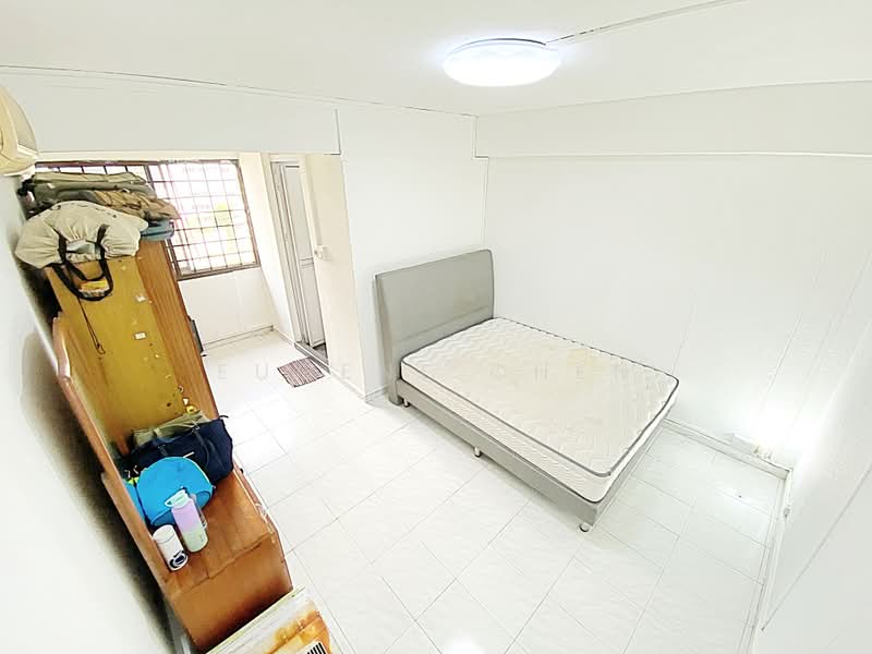 950 Jurong West Street 91, 950 Jurong West Street 91, 3 Bedrooms, 1,130 sqft, HDB Flat For Sale, by Eugene Chen, 500158199 - Bedroom - PropertyGuru.com.sg