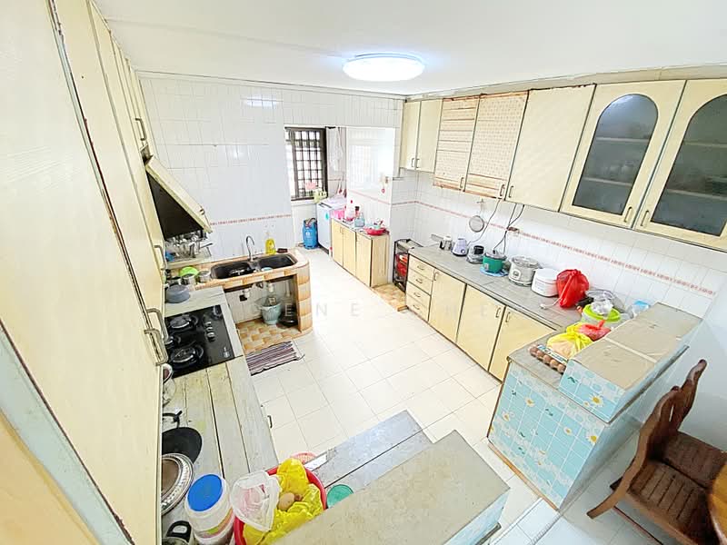 950 Jurong West Street 91, 950 Jurong West Street 91, 3 Bedrooms, 1,130 sqft, HDB Flat For Sale, by Eugene Chen, 500158199 - Kitchen - PropertyGuru.com.sg
