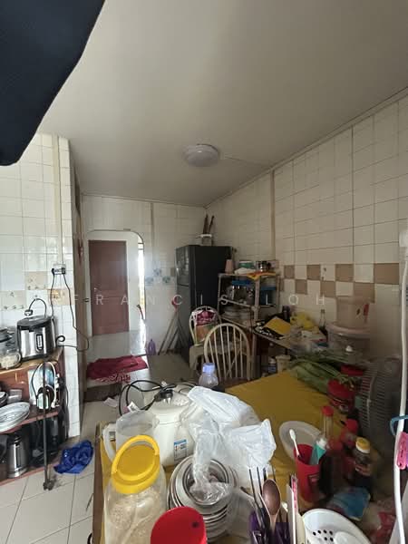 421 Fajar Road, 421 Fajar Road, Room Rental, 100 sqft, HDB Flat For Rent, by Francis Loh, 500158201 - PropertyGuru.com.sg