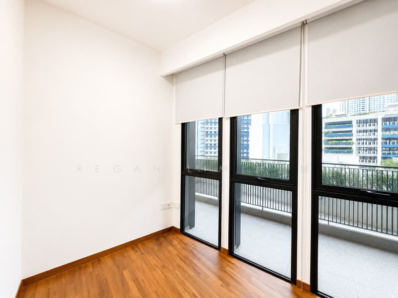 1953, 1 Tessensohn Road, 3 Bedrooms, 936 sqft, Apartment For Rent, by Regan Lim 林鉦桀, 500158202 - Balcony - PropertyGuru.com.sg