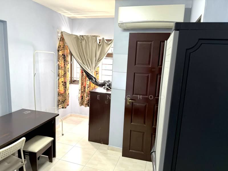462 Clementi Avenue 3, 462 Clementi Avenue 3, 3 Bedrooms, 969 sqft, HDB Flat For Rent, by Steven Choo, 500158211 - Interior - PropertyGuru.com.sg