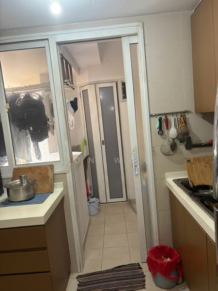 Savannah Condopark, 63 Simei Rise, 3 Bedrooms, 1,227 sqft, Condominium For Sale, by Jon Woo, 500158212 - Kitchen - PropertyGuru.com.sg