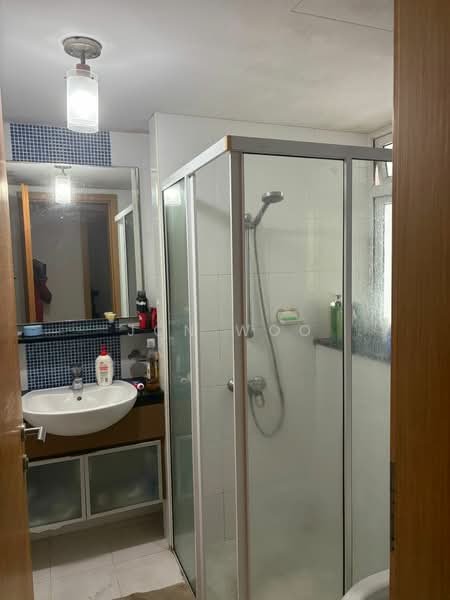 Savannah Condopark, 63 Simei Rise, 3 Bedrooms, 1,227 sqft, Condominium For Sale, by Jon Woo, 500158212 - Bathroom - PropertyGuru.com.sg