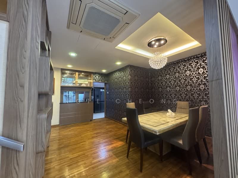Sembawang Park Semi D, , 5 Bedrooms, 5,000 sqft, Semi-Detached House For Rent, by Angie Cheong, 500158217 - Dining Room - PropertyGuru.com.sg