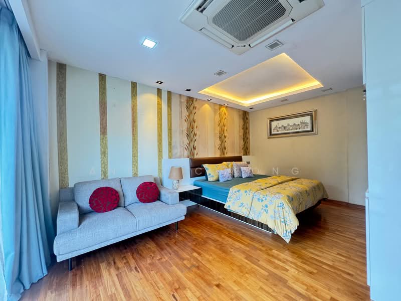 Sembawang Park Semi D, , 5 Bedrooms, 5,000 sqft, Semi-Detached House For Rent, by Angie Cheong, 500158217 - Bedroom - PropertyGuru.com.sg