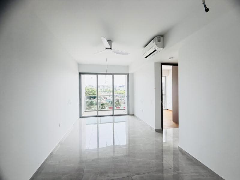 Grand Dunman, 18 Dunman Road, East Coast / Marine Parade, 3 Bedrooms, 958 sqft, Condominium For Sale, by Alyssa Yin, 500158220 - Living Room - PropertyGuru.com.sg