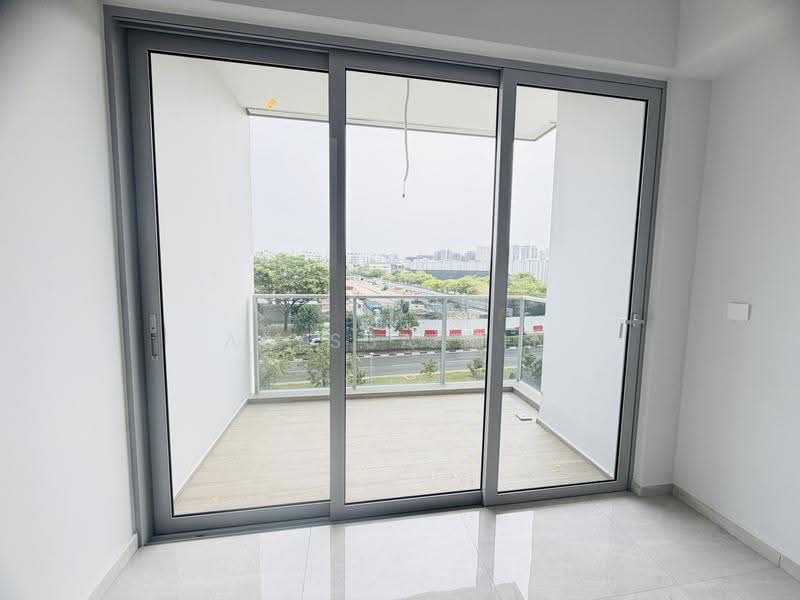 Grand Dunman, 18 Dunman Road, East Coast / Marine Parade, 3 Bedrooms, 958 sqft, Condominium For Sale, by Alyssa Yin, 500158220 - Balcony - PropertyGuru.com.sg