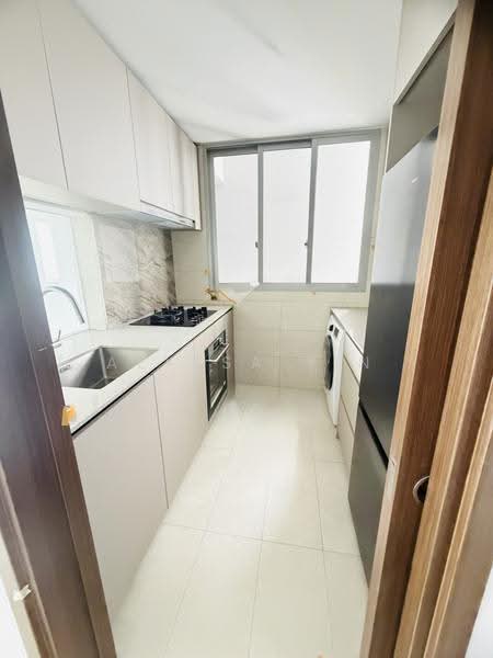 Grand Dunman, 18 Dunman Road, East Coast / Marine Parade, 3 Bedrooms, 958 sqft, Condominium For Sale, by Alyssa Yin, 500158220 - Kitchen - PropertyGuru.com.sg