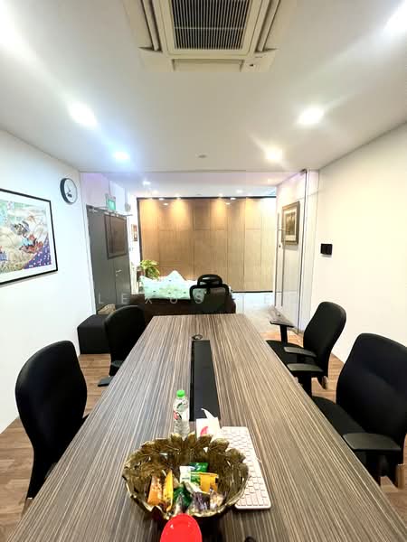 First Centre, 50 Serangoon North Avenue 4, 1,561 sqft, Light Industrial (B1) For Sale, by Lexus Teo, 500158231 - CommercialGuru.com.sg