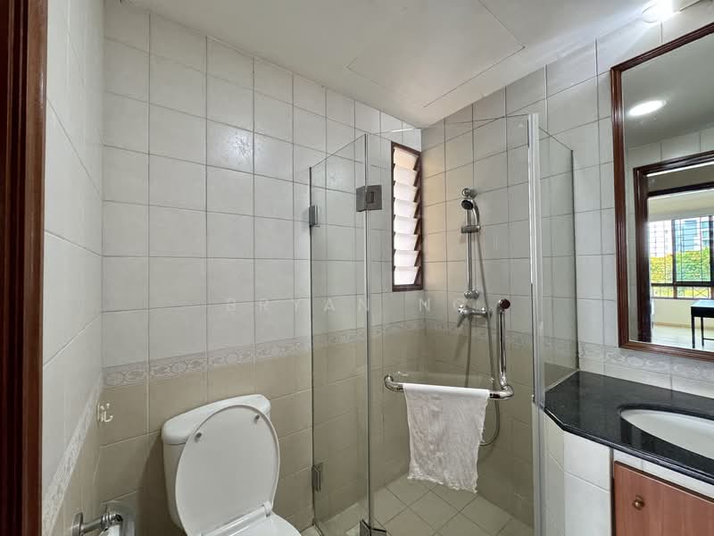 Tropical Spring, 25 Simei Street 4, 3 Bedrooms, 1,076 sqft, Condominium For Sale, by Bryan Ng, 500158238 - Common Bathroom - PropertyGuru.com.sg