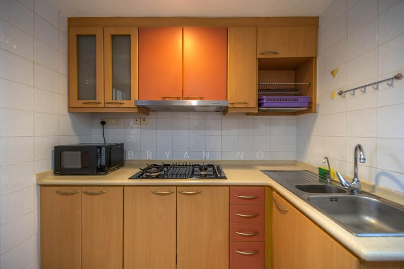 Tropical Spring, 25 Simei Street 4, 3 Bedrooms, 1,076 sqft, Condominium For Sale, by Bryan Ng, 500158238 - Kitchen - PropertyGuru.com.sg