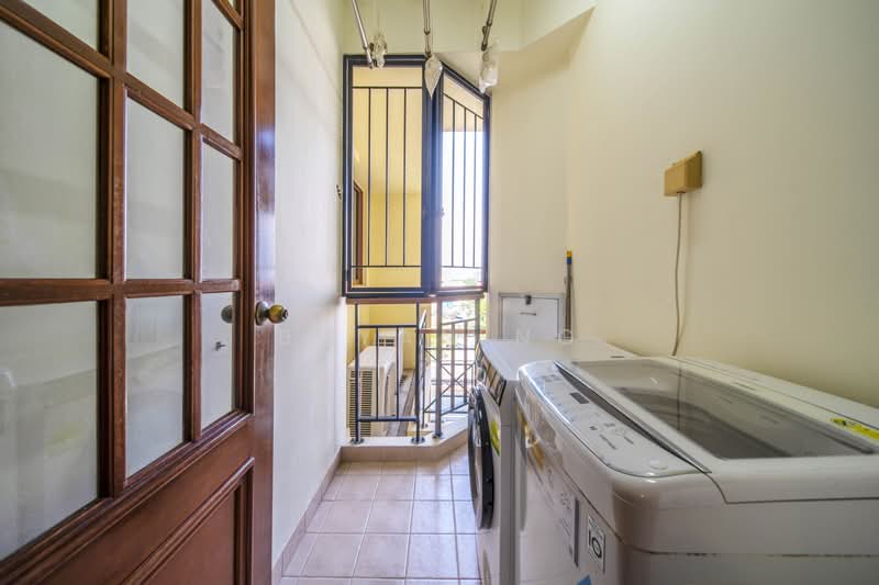Tropical Spring, 25 Simei Street 4, 3 Bedrooms, 1,076 sqft, Condominium For Sale, by Bryan Ng, 500158238 - Service Yard - PropertyGuru.com.sg