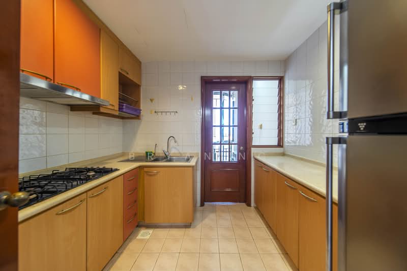 Tropical Spring, 25 Simei Street 4, 3 Bedrooms, 1,076 sqft, Condominium For Sale, by Bryan Ng, 500158238 - Kitchen - PropertyGuru.com.sg