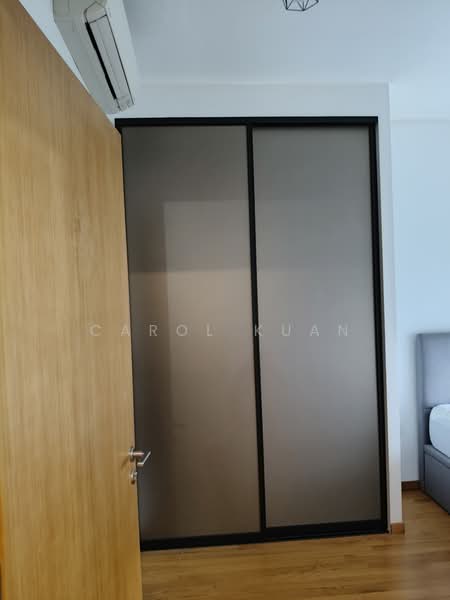 The Navian, Jalan Eunos, 2 Bedrooms, 646 sqft, Condominium For Sale, by Carol Kuan, 500158254 - Wardrobe  - PropertyGuru.com.sg