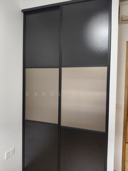 The Navian, Jalan Eunos, 2 Bedrooms, 646 sqft, Condominium For Sale, by Carol Kuan, 500158254 - Wardrobe  - PropertyGuru.com.sg