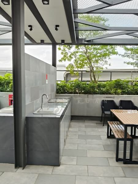 The Navian, Jalan Eunos, 2 Bedrooms, 646 sqft, Condominium For Sale, by Carol Kuan, 500158254 - Exterior - PropertyGuru.com.sg