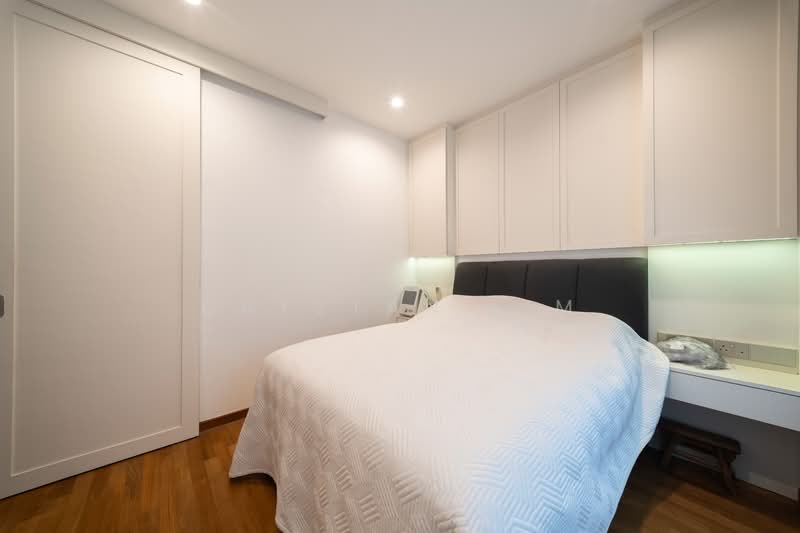 Super Cheap Freehold 4 Bedroom Mins walk to MRT, , 4 Bedrooms, 1,281 sqft, Apartment For Sale, by Crystan Lim, 500158261 - Master Bedroom - PropertyGuru.com.sg