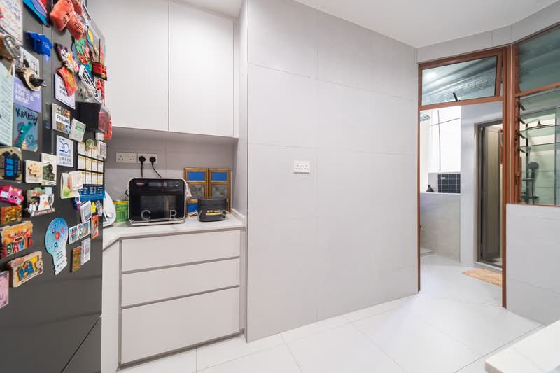 Seraya Breeze, 3 Seraya Road, 3 Bedrooms, 1,281 sqft, Apartment For Sale, by Crystan Lim, 500158270 - Kitchen - PropertyGuru.com.sg