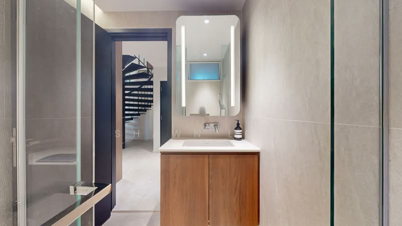 Siglap Lodge, 95 Upper East Coast Road, 4 Bedrooms, 1,884 sqft, Apartment For Rent, by Shawn Low, 500158271 - Bathroom - PropertyGuru.com.sg
