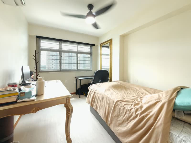 338C Anchorvale Crescent, 338C Anchorvale Crescent, 3 Bedrooms, 1,001 sqft, HDB Flat For Sale, by Prab Nathan, 500158272 - Bedroom - PropertyGuru.com.sg