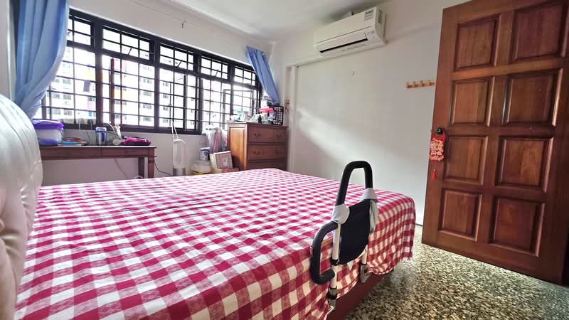 15 Hougang Avenue 3, 15 Hougang Avenue 3, 3 Bedrooms, 882 sqft, HDB Flat For Sale, by Cindy, Xiang Xiang, 500158277 - Bedroom - PropertyGuru.com.sg