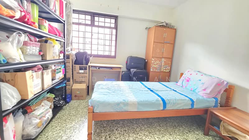 15 Hougang Avenue 3, 15 Hougang Avenue 3, 3 Bedrooms, 882 sqft, HDB Flat For Sale, by Cindy, Xiang Xiang, 500158277 - Bedroom - PropertyGuru.com.sg