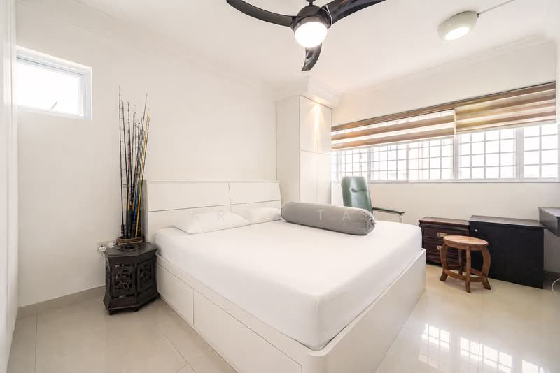 245 Tampines Street 21, 245 Tampines Street 21, 3 Bedrooms, 1,539 sqft, HDB Flat For Sale, by Sarah Tan, 500158285 - Bedroom - PropertyGuru.com.sg