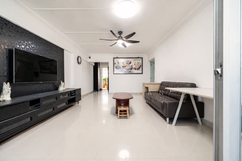 245 Tampines Street 21, 245 Tampines Street 21, 3 Bedrooms, 1,539 sqft, HDB Flat For Sale, by Sarah Tan, 500158285 - Living Room - PropertyGuru.com.sg