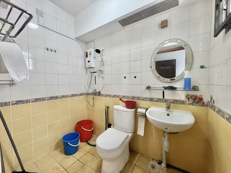 508B Wellington Circle, 508B Wellington Circle, Room Rental, 200 sqft, HDB Flat For Rent, by Nate Lim, 500158291 - Bathroom - PropertyGuru.com.sg