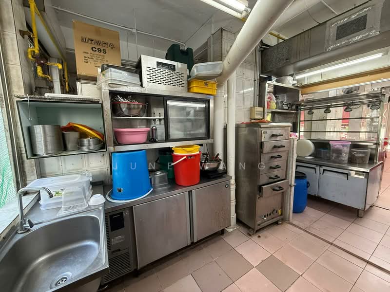 Whampoa drive coffeshop stall, , 150 sqft, Food & Beverage For Rent, by June Wang, 500158294 - Kitchen - CommercialGuru.com.sg