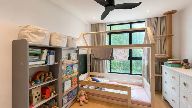 Marymount View, 11 Pemimpin Drive, 2 Bedrooms, 872 sqft, Condominium For Sale, by Sherry Tang (邓民洁), 500158302 - Bedroom - PropertyGuru.com.sg