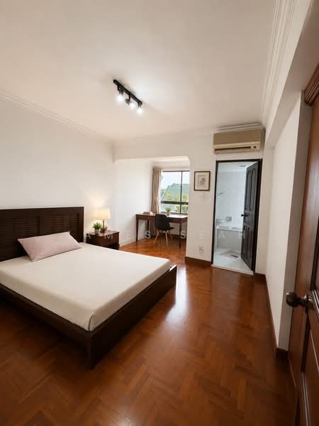 Pandan Valley, 1 Pandan Valley, Clementi Park / Upper Bukit Timah, 4 Bedrooms, 2,024 sqft, Condominium For Sale, by James Seah, 500158307 - Bedroom - PropertyGuru.com.sg