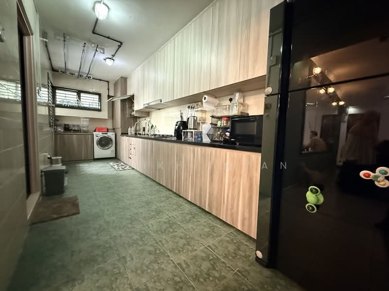 275D Jurong West Street 25, 275D Jurong West Street 25, 3 Bedrooms, 1,194 sqft, HDB Flat For Sale, by Sheikh Imran, 500158311 - Kitchen - PropertyGuru.com.sg