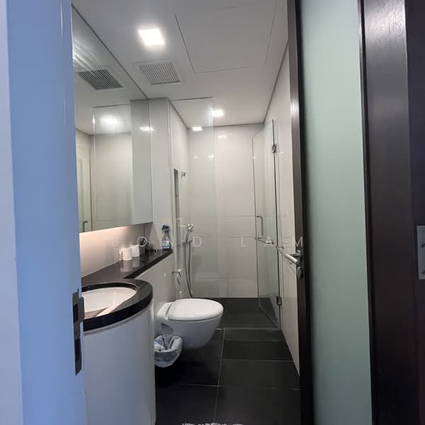Holland Mews, 69 Holland Road, 4 Bedrooms, 1,852 sqft, Apartment For Rent, by Bond Lam, 500158314 - Bathroom - PropertyGuru.com.sg