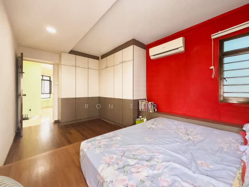 669B Jurong West Street 64, 669B Jurong West Street 64, 4 Bedrooms, 1,399 sqft, HDB Flat For Sale, by Ron Teo, 500158316 - Bedroom - PropertyGuru.com.sg