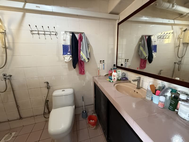 317 Sembawang Vista, 317 Sembawang Vista, 3 Bedrooms, 1,087 sqft, HDB Flat For Sale, by Ryan Tan Zheng Jie, 500158325 - PropertyGuru.com.sg