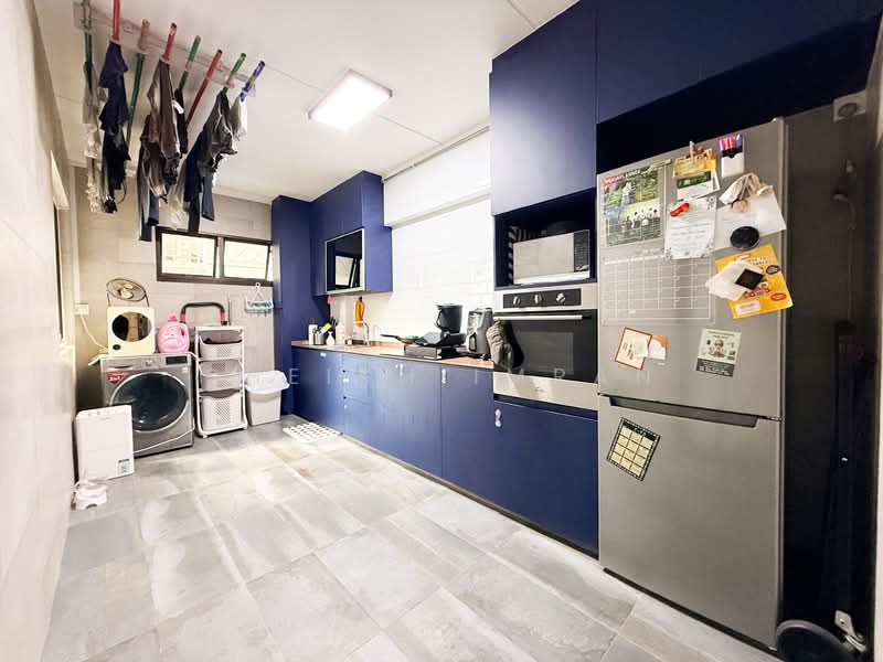 121B Rivervale Drive, 121B Rivervale Drive, 3 Bedrooms, 1,173 sqft, HDB Flat For Sale, by Sheikh Imran, 500158332 - Kitchen - PropertyGuru.com.sg