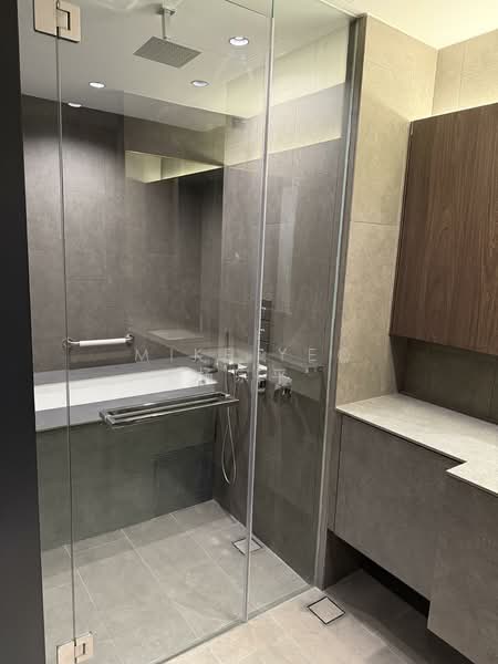 Midtown Modern, 16 Tan Quee Lan Street, 4 Bedrooms, 1,808 sqft, Condominium For Rent, by Mike Yeo 杨宗平, 500158350 - Bathroom - PropertyGuru.com.sg